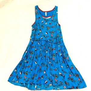 Xhiliration Blue with birds, Heart cut out in back Dress - size M
